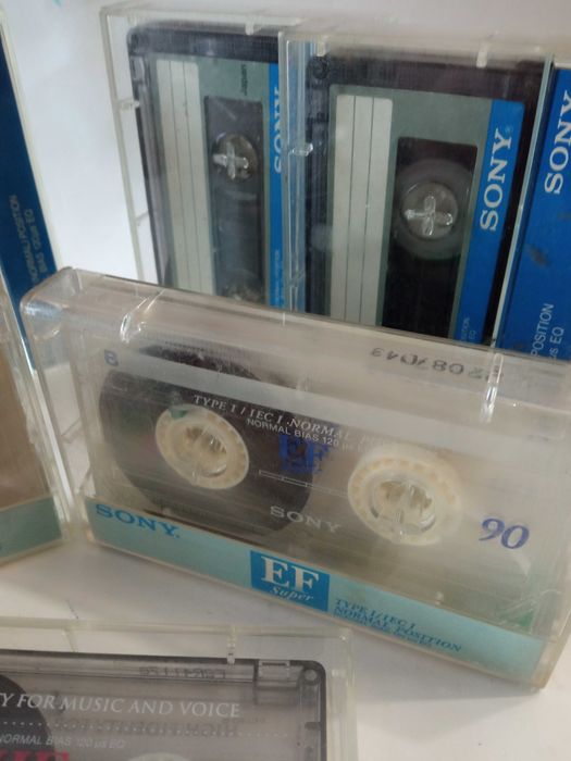 Аудиокассеты Sony б/у одним лотом
