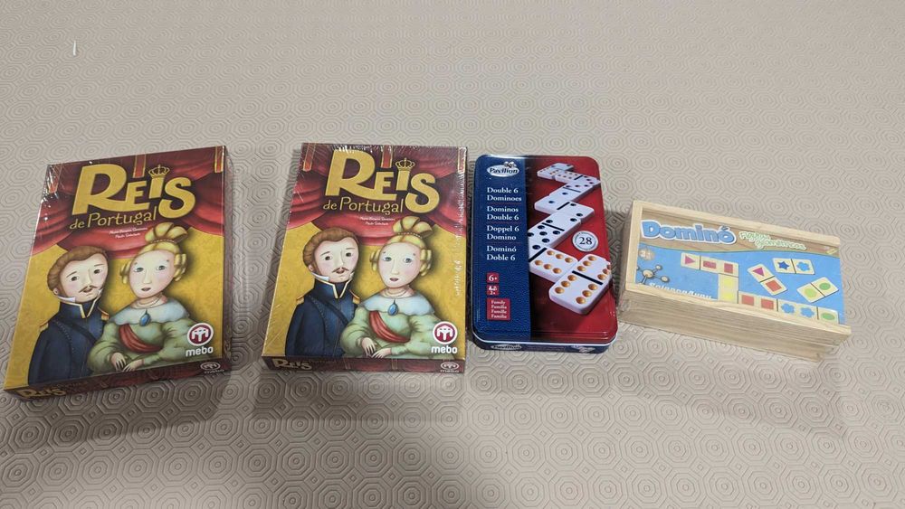 Vários jogos (tabuleiro, ciências e puzzles)