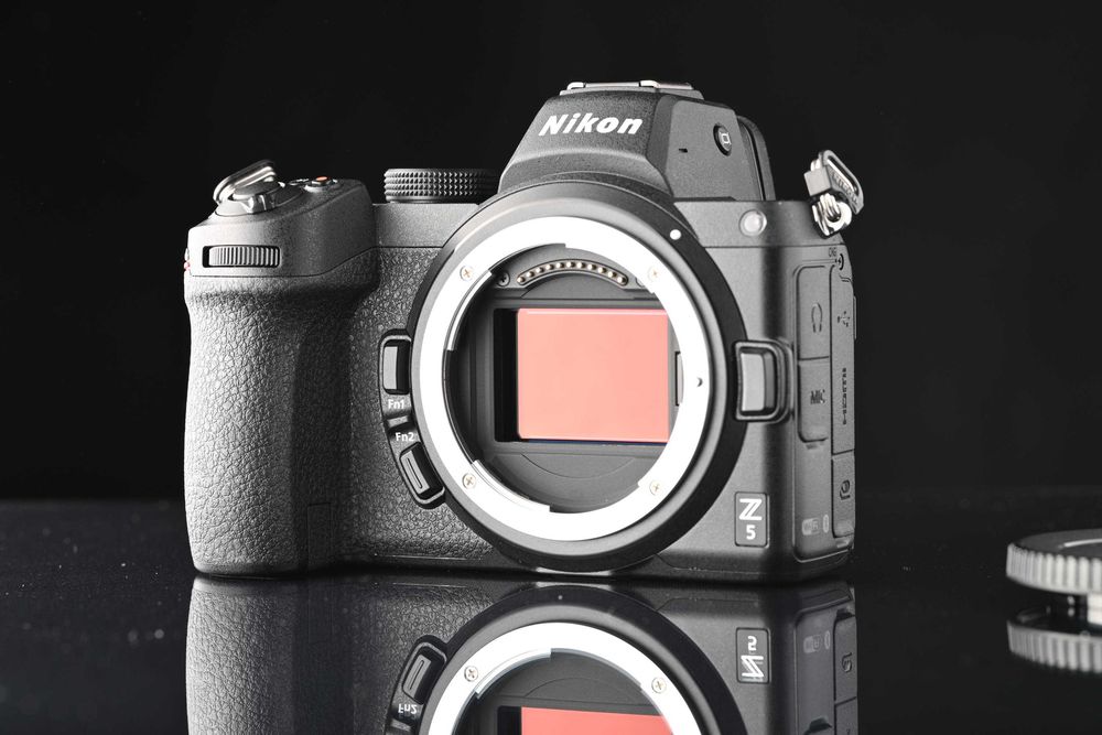 Nikon Z5 – Stan idealny (9+/10), przebieg tylko 1561 zdjęć