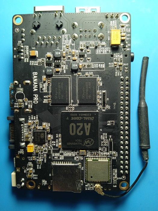 Banana PRO ARM v7 WiFi Bluetooth SATA HDMI Composite