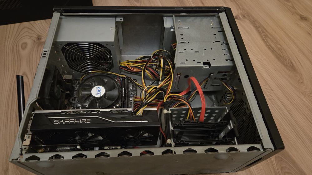 Komputer RX580 i3 16GB DDR4