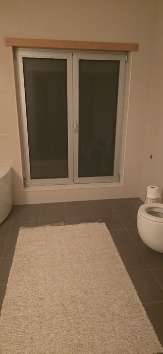 Aluguer em moradia moderna