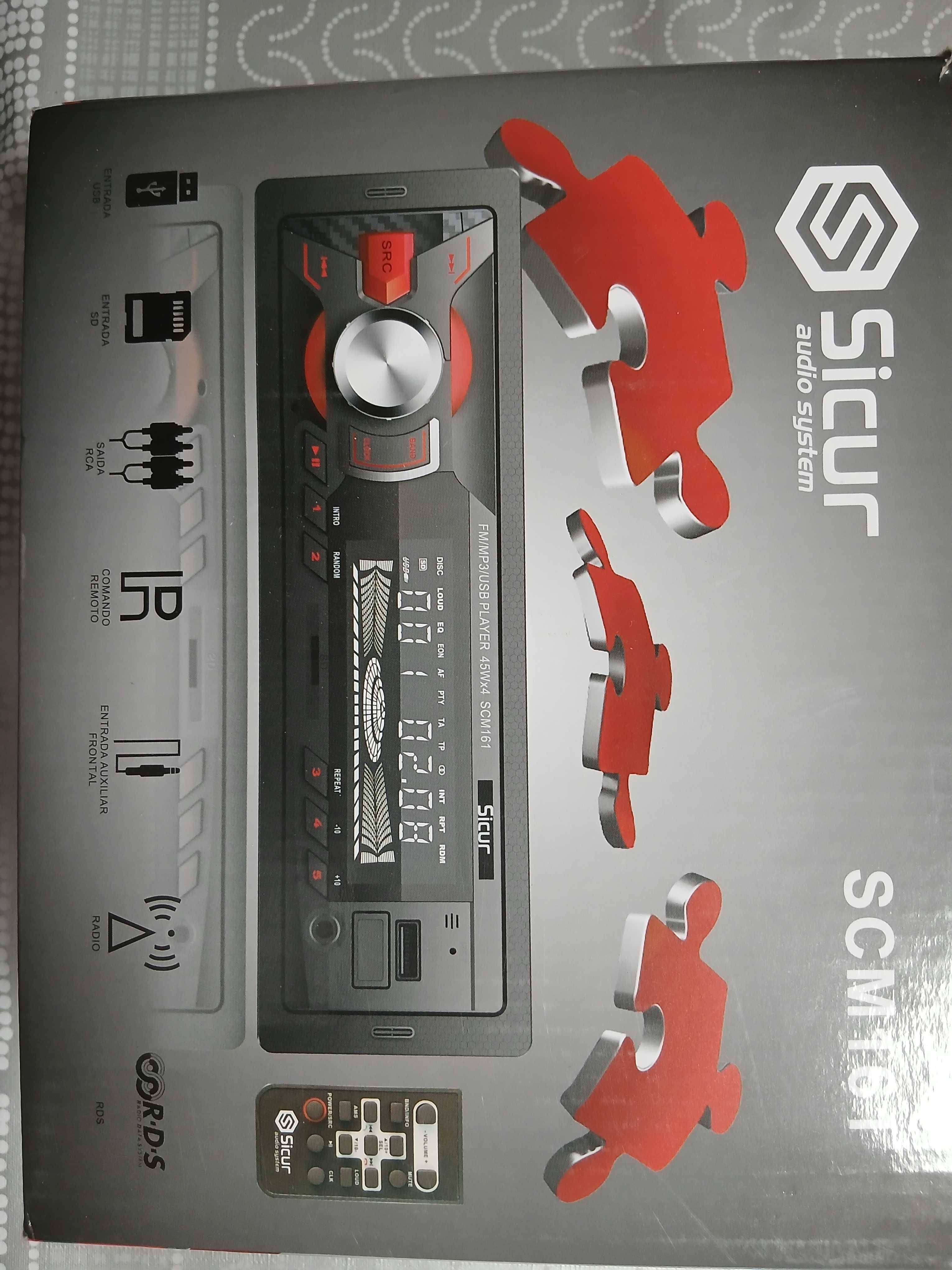 Radio para carro, quase novo