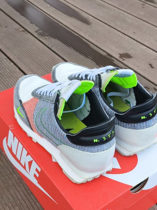 Nike Daybreak Type N354 // 44,5 Eur // 28,5 cm // 10,5 us