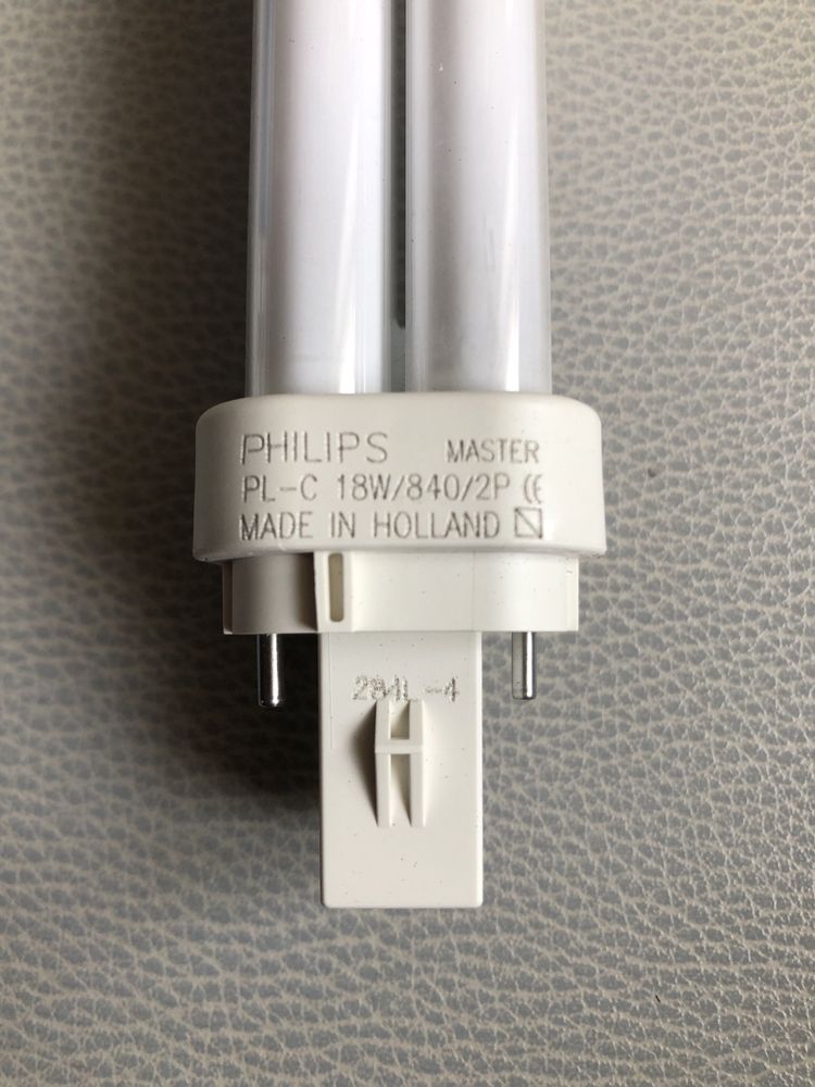 Лампа люмінесцентна компактна Philips