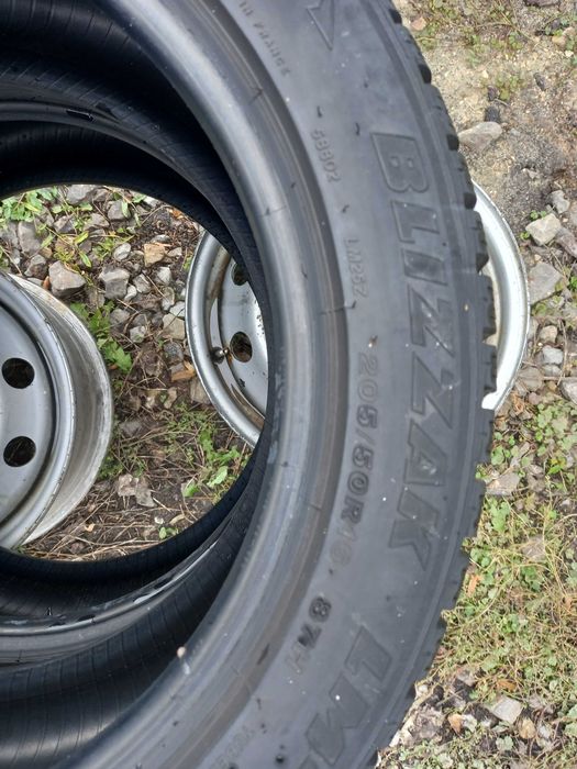 Колеса шини 205/50 Р16 BRIDGESTONE пара