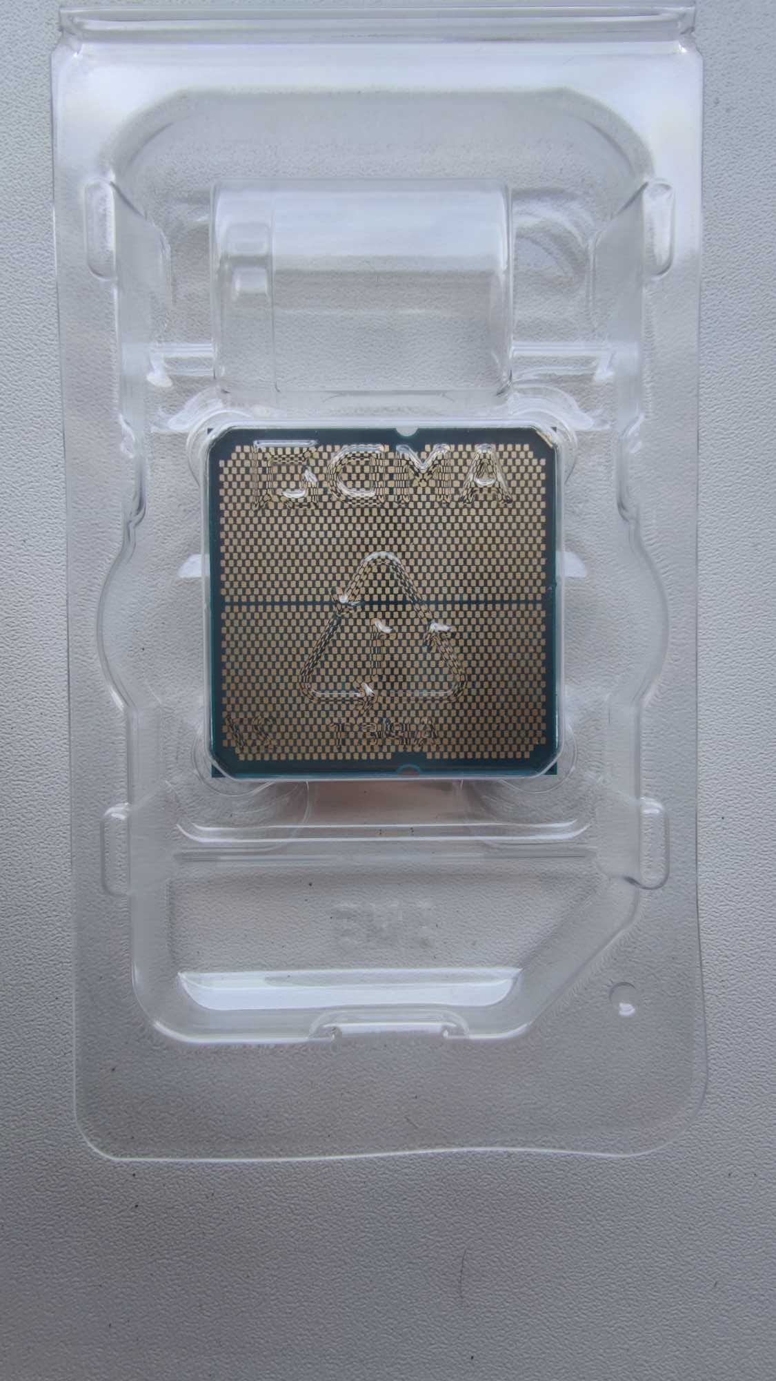 Процесор Ryzen 7 9800x3d