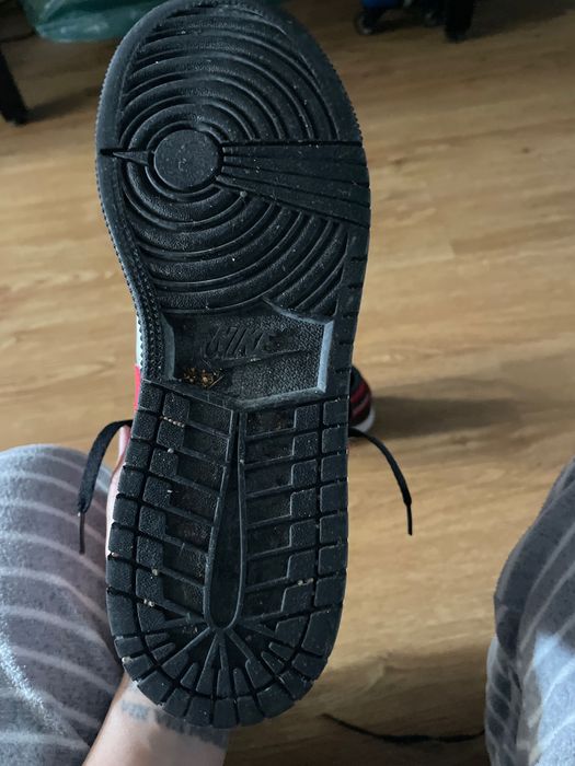 Sapatilhas bota Nike Jordan vermelhas Pretas e Brancas tamanho 38.50