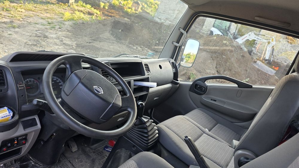 Nissan cabstar zwyżka