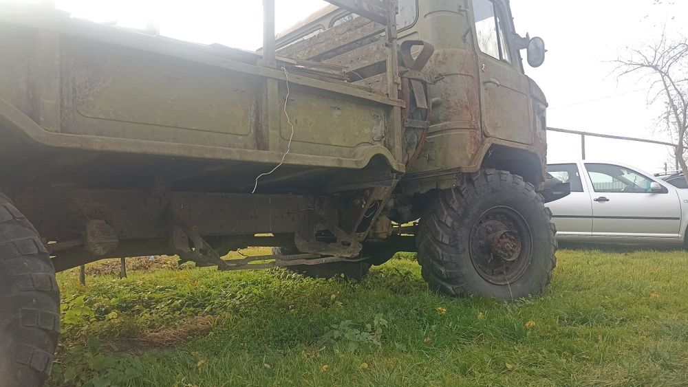 Вантажне авто Газ 66