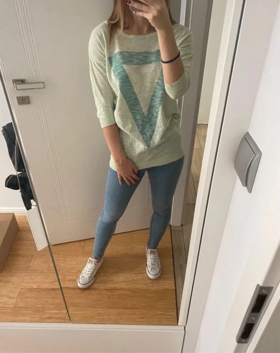 H&M sweterek cienki zielony dlugi trojkat S 3/4 rekaw