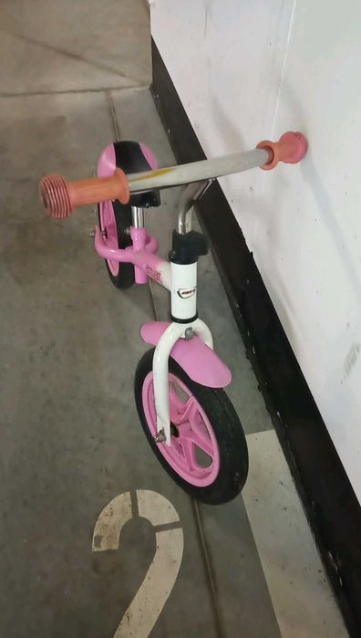 Rowerek biegowy 16 cali różowy