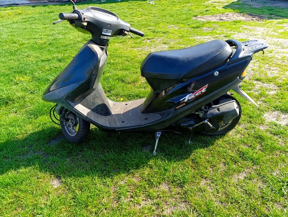 Скутер Хонда  продам