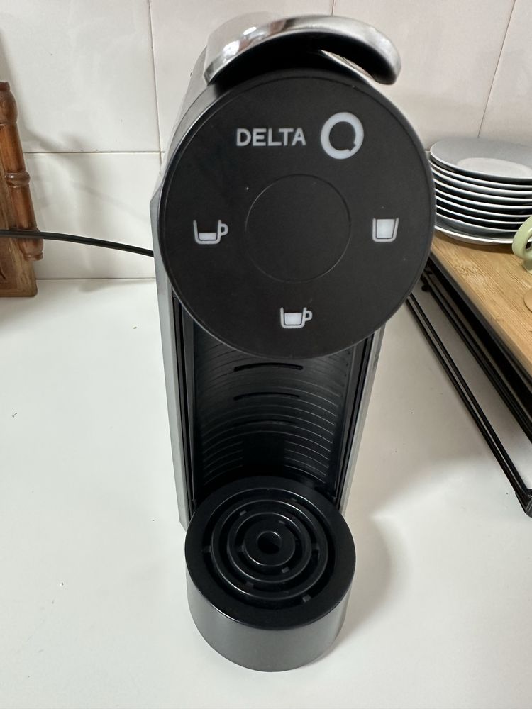 Máquina de café Delta Q