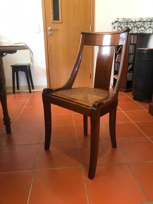 Conjunto de 6 Cadeiras Estilo Cerejeira. Ótimo Estado