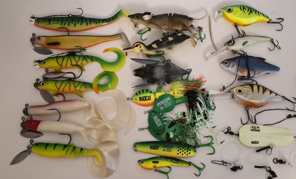 Przynęty sumowe Madcat Savage Gear