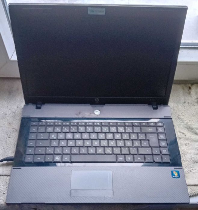 (44) laptop     HP      625