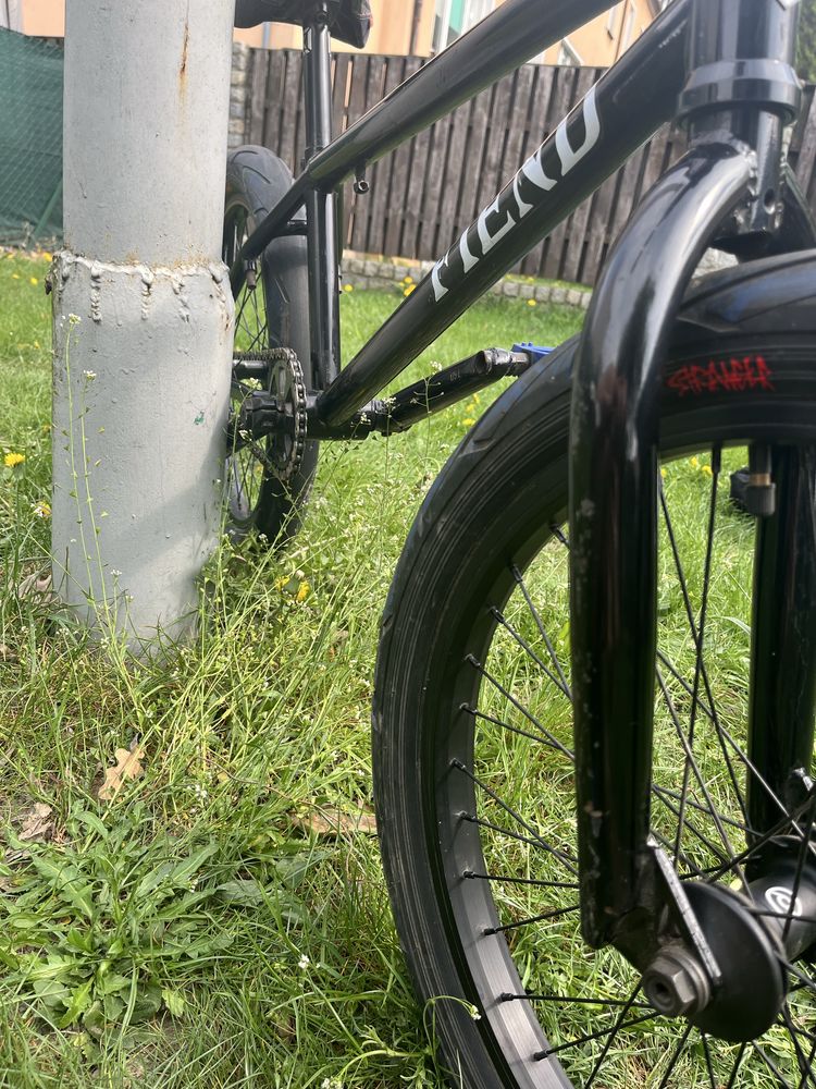 BMX Mafiabikes kush2+ doinwestowany rama 20,5 koła 20