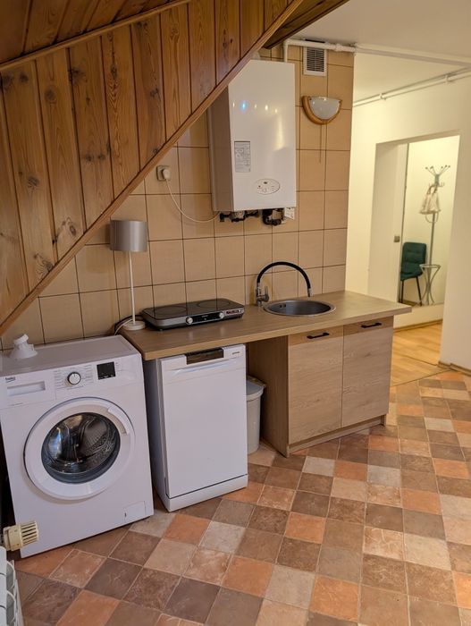 Piękne mieszkanie z ogródkiem w domu