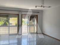 Apartamento T3 com garagem em São Roque - Oliveira de Azeméis