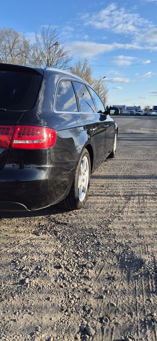 Audi A4 1.8 TFSI 2011R Bi-Xenon / Navi / LED/DOŚWIETLANIE ZAKRĘTÓW
