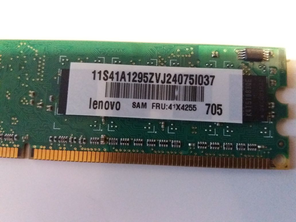 Pamiec RAM 512MB PC2-5300U-555