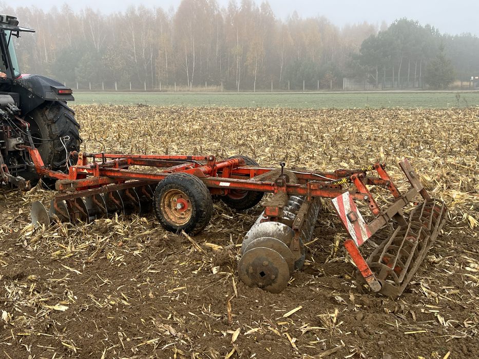 Talerzówka Agregat Talerzowy Brona Talerzowa Ciągana Sprowadzona 3.2m