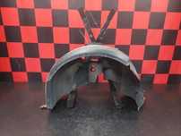 Cave De Roda Frente Direita Mercedes-Benz Vito Autocarro (W639)