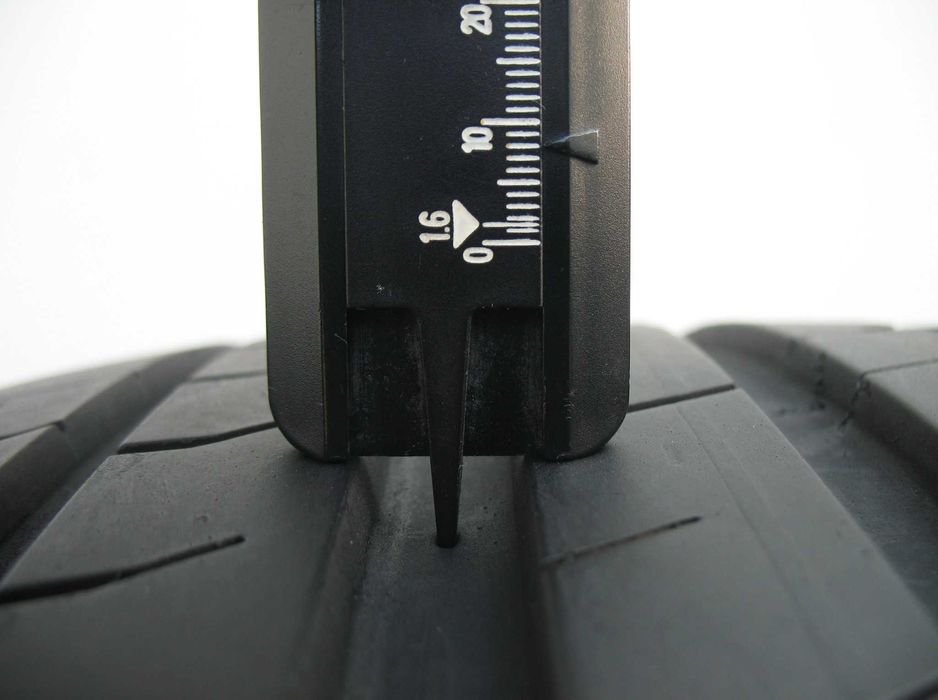 Opony letnie 235/45r17 Nexen 2023r 8mm cena za 2szt
