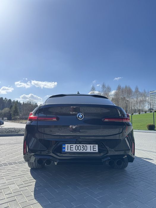 BMW X4 М в ідеальному стані