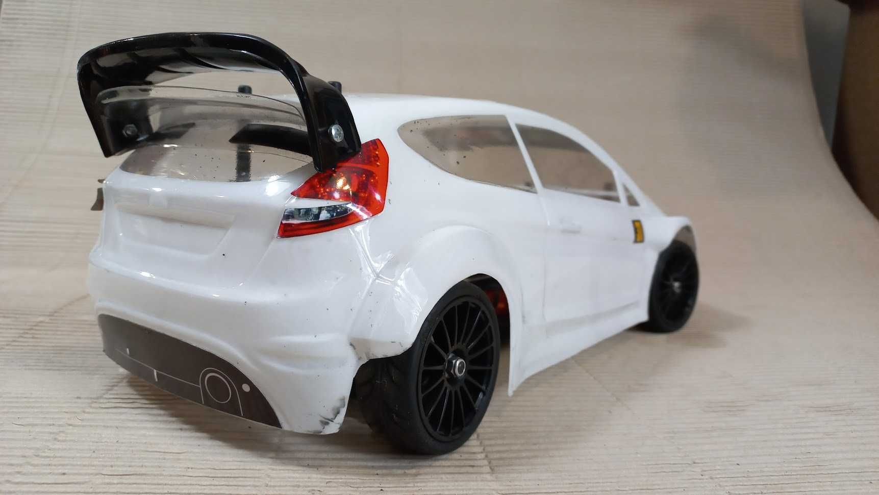 XRAY T4F 1:10 onroad Ford Fiesta