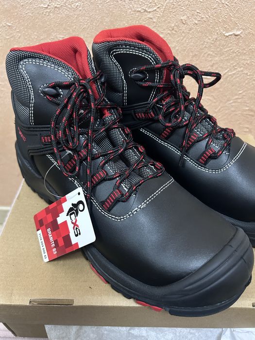 Buty robocze wysokie w rozmiarze 43 CSX Rock Granite S3