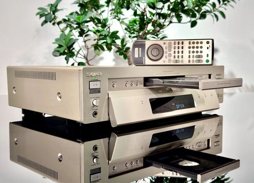 Leitor DVD CD Sony Dvp-S7700
