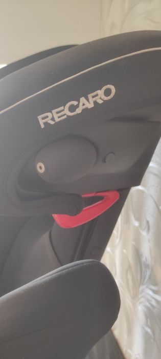 Автокресло Recaro monza nova is