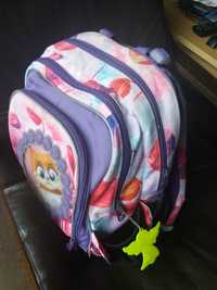 Plecak szkolny firmy TOPGAL dla dziecka z klas 1 - 3 sprzedam.