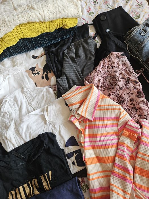 Wielka paczka paka ubrań dla kobiety dziewczyny sukienki spodnie spódn