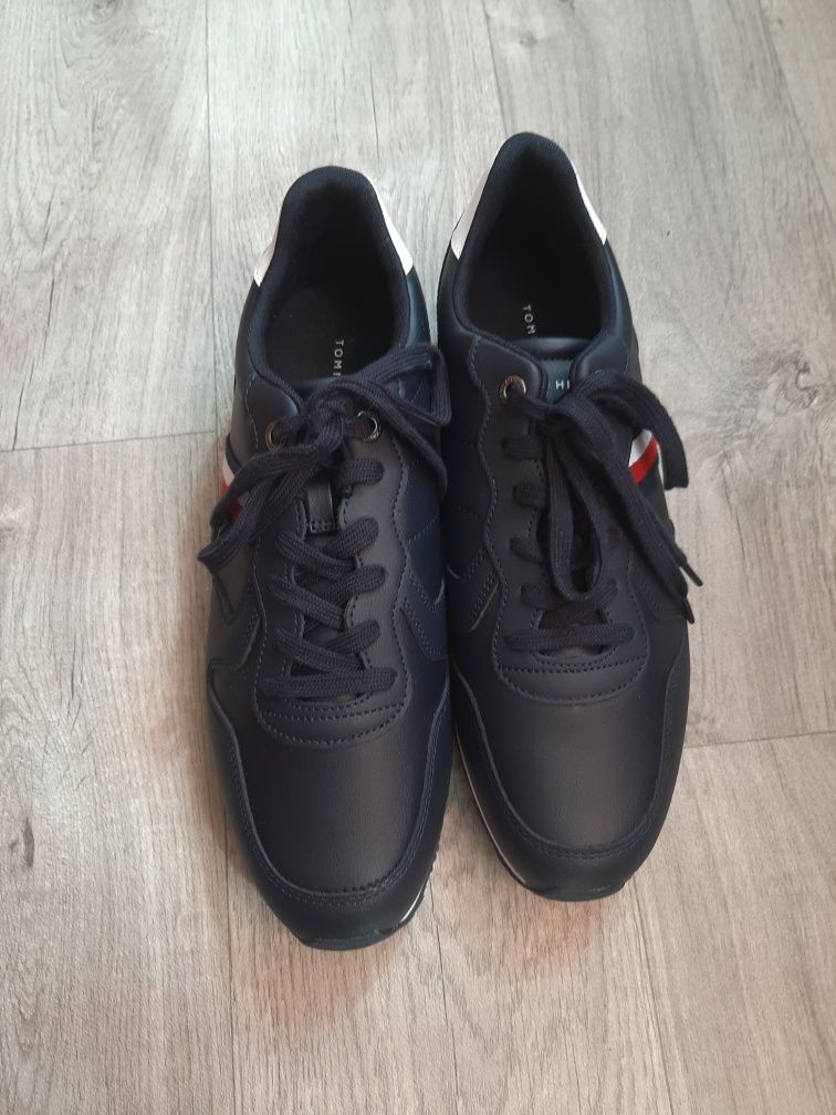 Кросівки Tommy Hilfiger, 43р