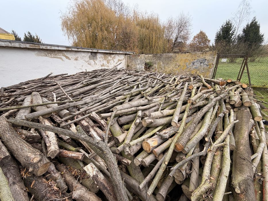 Drewno opałowe gałęziówka