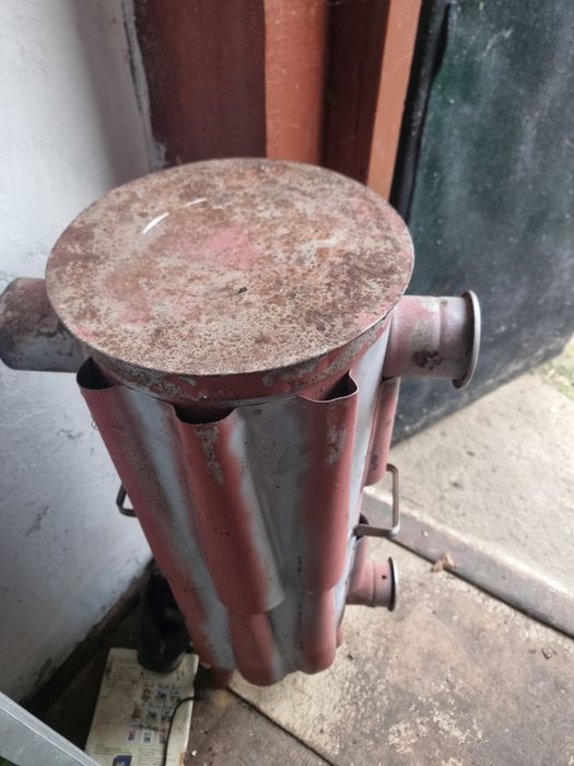 Piecyk Cyganek na każde paliwo stale