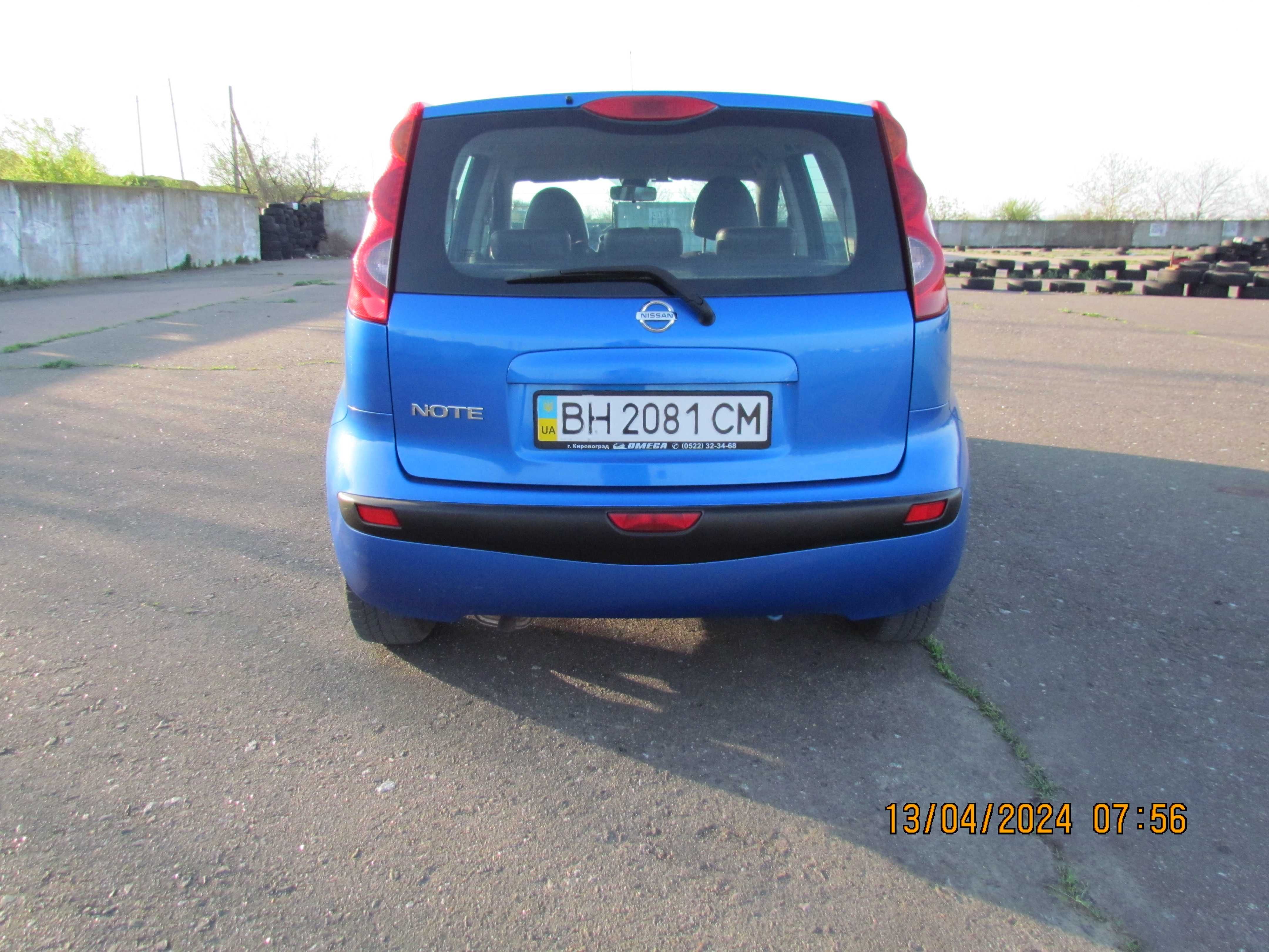 Продам  автомобиль NISSAN NOTE 2006 г. выпуска