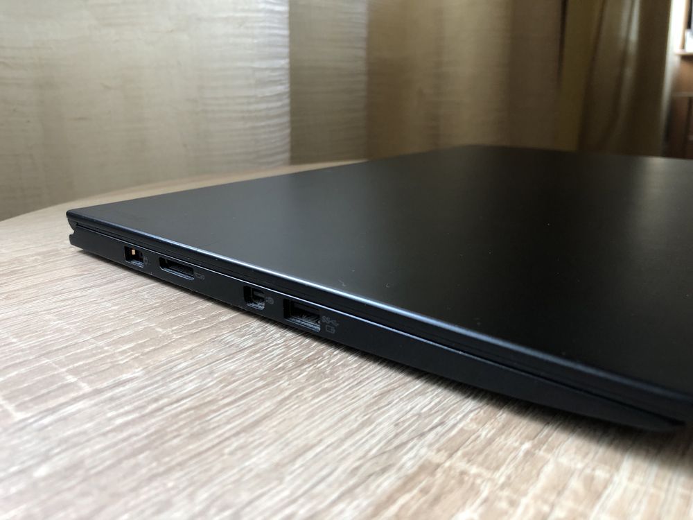Ноутбук Lenovo ThinkPad X1 Carbon 4th Gen