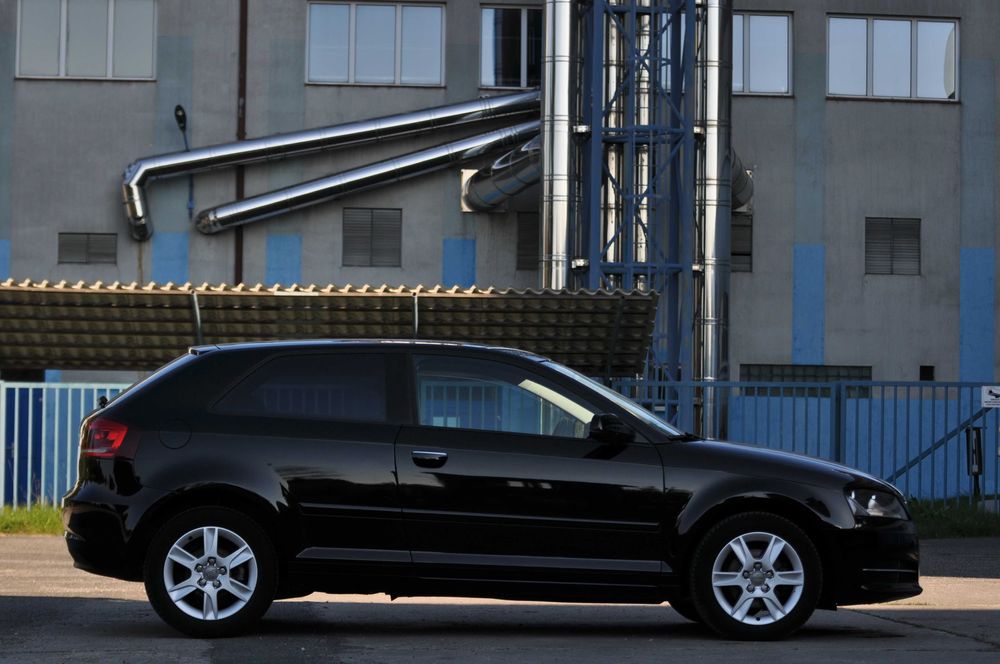 Audi a3 8p LIFT 2010r * 1.6 mpi 102km * Bardzo Ładny Stan *