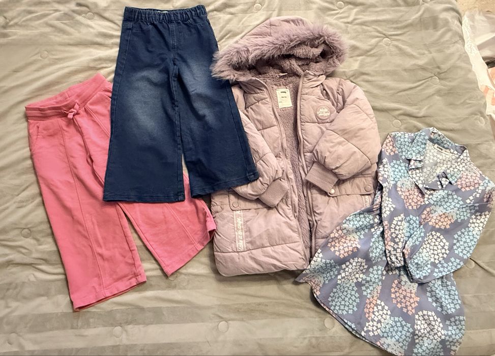 Речі для дівчинки