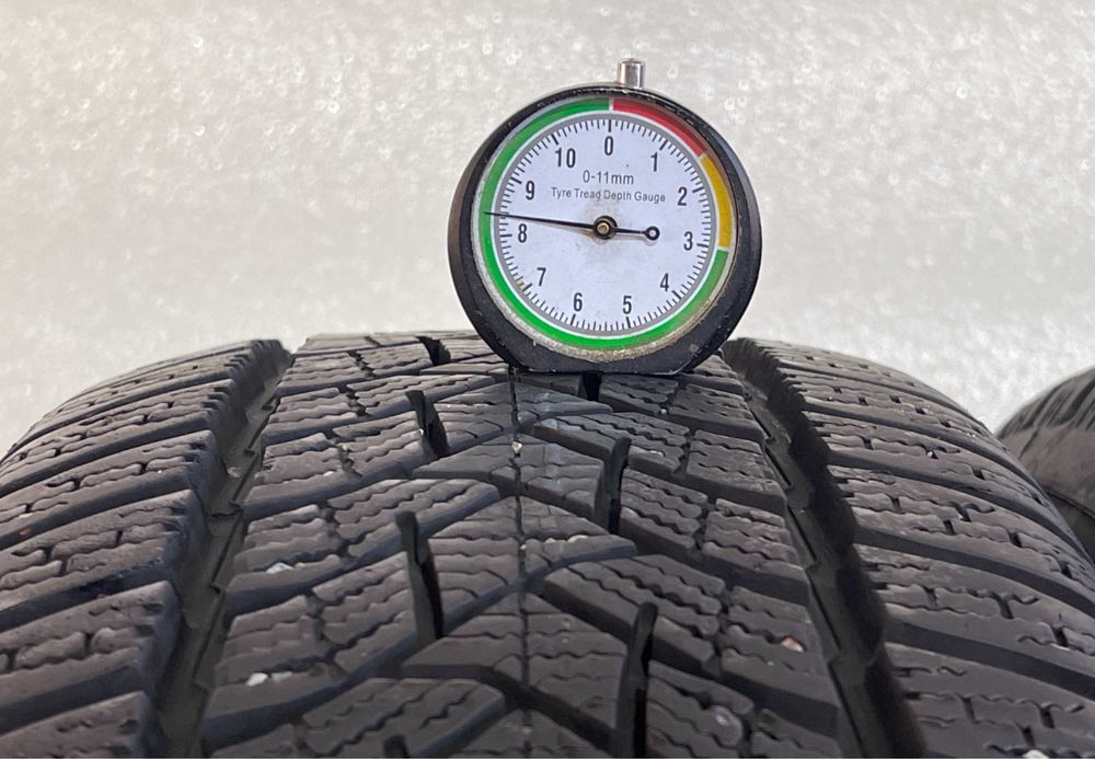 Автошини колеса резина 205/60 R16 Dunlop Winter Sport5 2020 рік