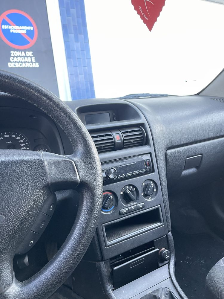 Opel astra 2001 cinzento usado