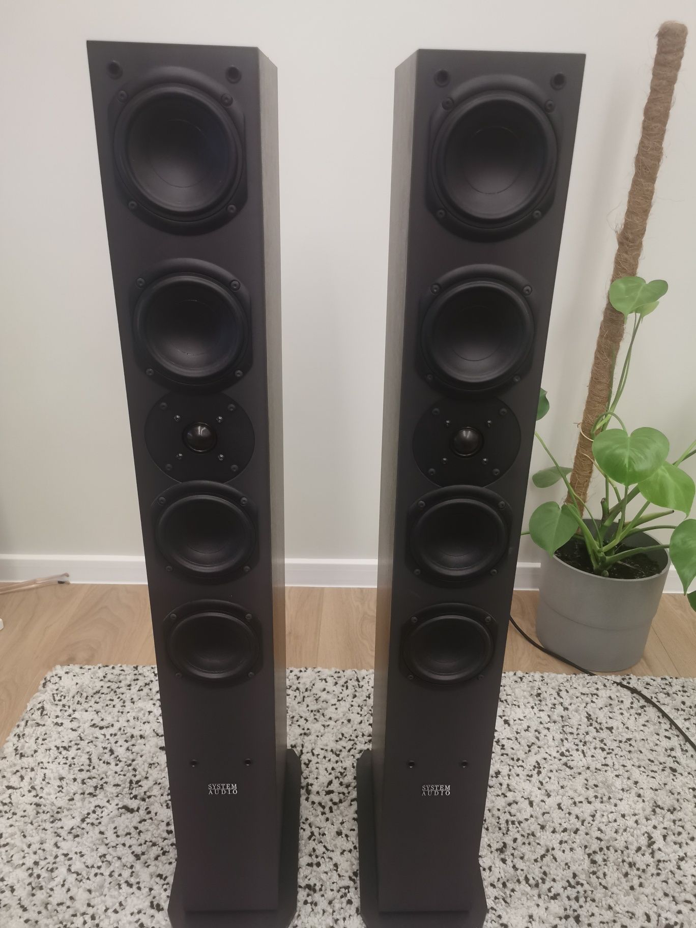 Duńskie kolumny System Audio SA-1250