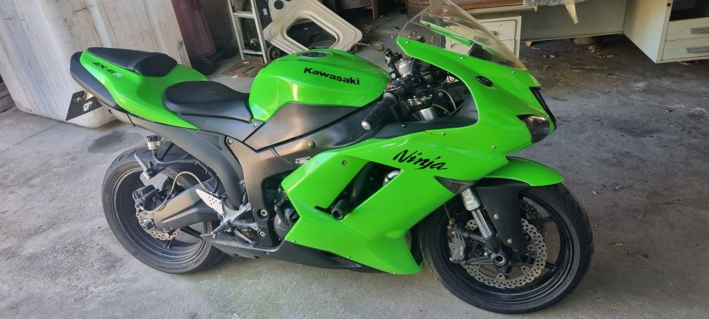 Zx6r com barulho no motor, mas trabalha bem