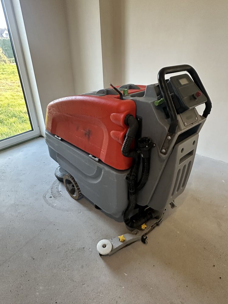 Hako b70 samojezdna 650/26