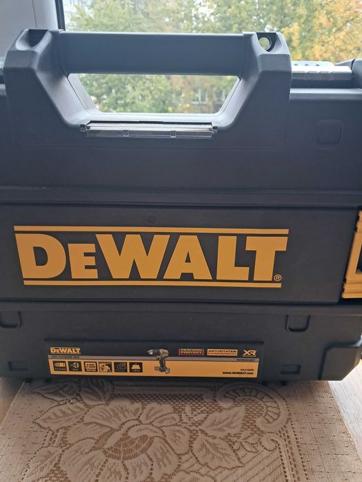 Wkrętarka Maklaren DEWALTA DCD 85M