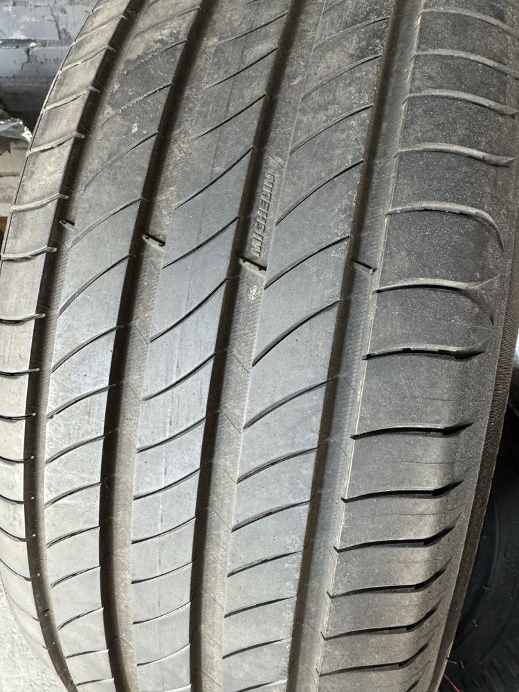 Шини літні 225/55/18 Michelin